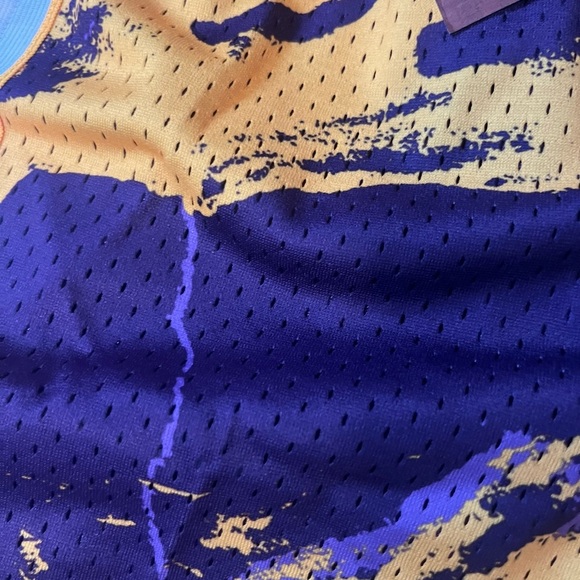 NBA Los Angeles Lakers Swingman Marble Short - Picture 3 of 5